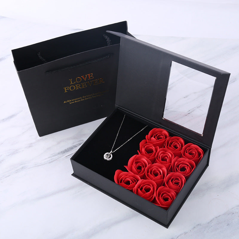 Necklace And Rose Gift Set